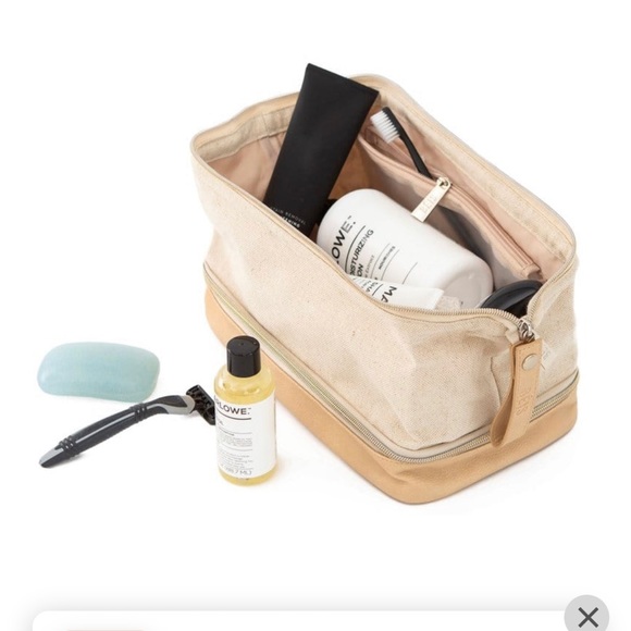 Beis weekender duffle and Dopp kit - Picture 5 of 9